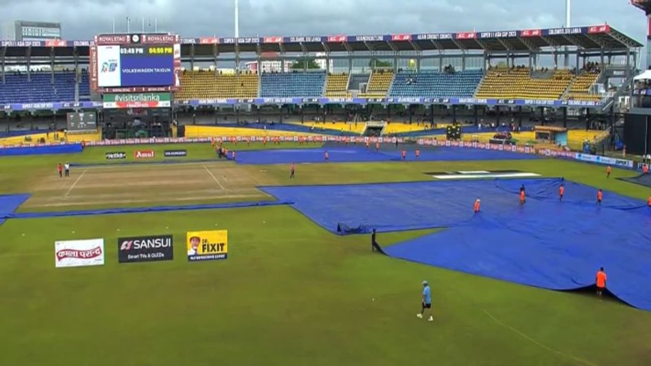 Asia Cup India vs Pakistan: மழை இல்லை; ஓவர்கள் குறைக்கப்பட்டதா? போட்டி 4.40 மணிக்கு தொடங்கும் என அறிவிப்பு! Asia Cup India vs Pakistan: மழை இல்லை; ஓவர்கள் குறைக்கப்பட்டதா? போட்டி 4.40 மணிக்கு தொடங்கும் என அறிவிப்பு!