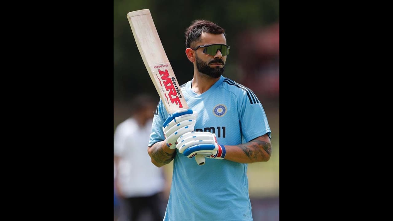 ബംഗ്ലാദേശിനെതിരെ ഇന്ത്യക്ക് ടോസ്, ടീമില് അഞ്ച് മാറ്റങ്ങള്! യുവതാരം അരങ്ങേറ്റത്തിന്; വിരാട് കോലിക്ക് വിശ്രമം ബംഗ്ലാദേശിനെതിരെ ഇന്ത്യക്ക് ടോസ്, ടീമില് അഞ്ച് മാറ്റങ്ങള്! യുവതാരം അരങ്ങേറ്റത്തിന്; വിരാട് കോലിക്ക് വിശ്രമം