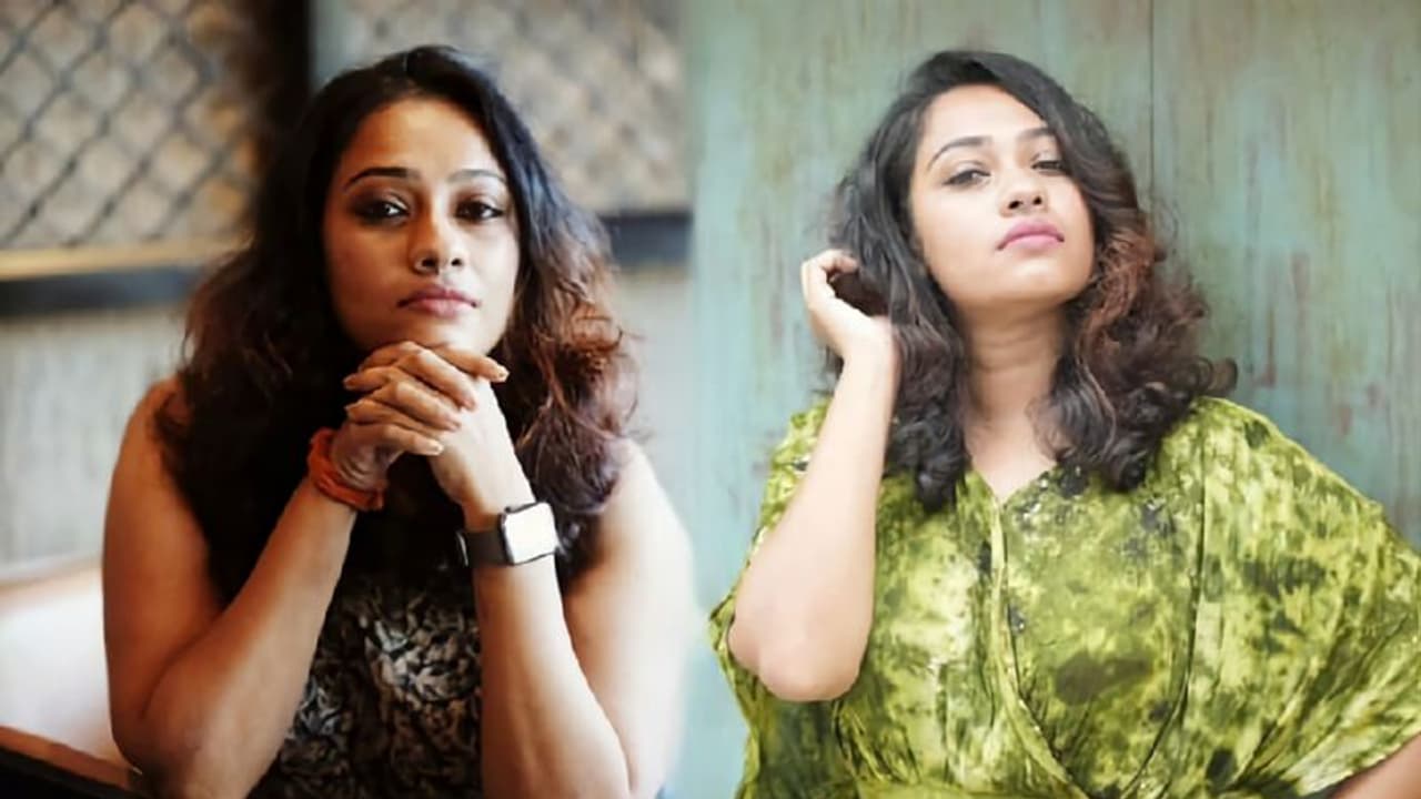 "സിനിമയിലെത്താൻ അത്രത്തോളം ആഗ്രഹമുണ്ട്, പക്ഷേ..."; മനസ് തുറന്ന് ഷെമി മാർട്ടിൻ "സിനിമയിലെത്താൻ അത്രത്തോളം ആഗ്രഹമുണ്ട്, പക്ഷേ..."; മനസ് തുറന്ന് ഷെമി മാർട്ടിൻ