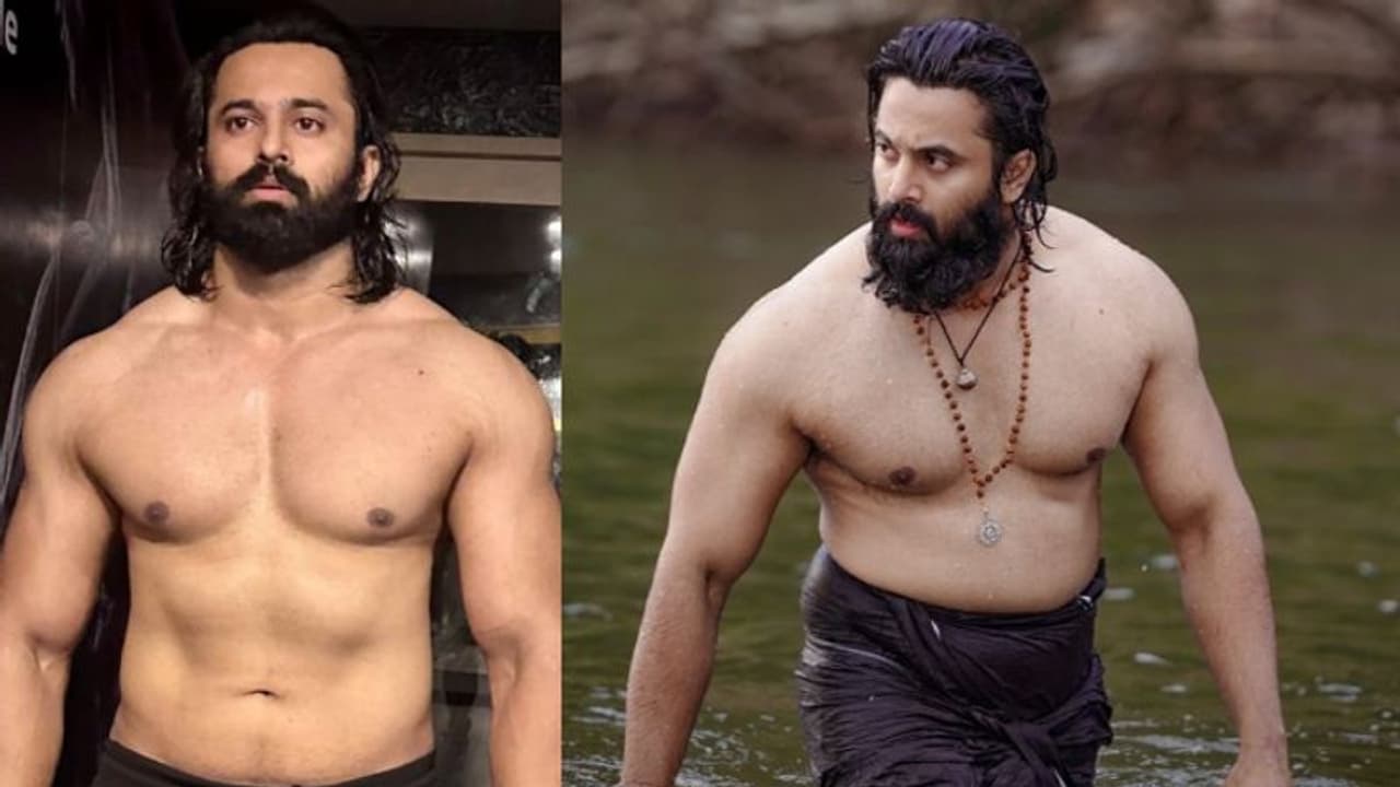 11 മാസത്തെ കഠിനാധ്വാനം; 'മാളികപ്പുറം' ലുക്ക് മാറ്റി ഉണ്ണി മുകുന്ദന് 11 മാസത്തെ കഠിനാധ്വാനം; 'മാളികപ്പുറം' ലുക്ക് മാറ്റി ഉണ്ണി മുകുന്ദന്