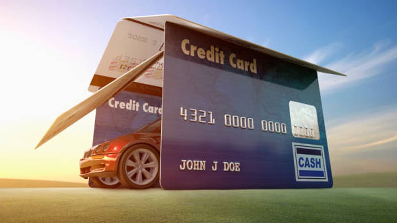 ಸದ್ದಿಲ್ಲದೇ ಕಾರು, ವೈಯಕ್ತಿಕ ಸಾಲ ಬಡ್ಡಿ ದರ ಏರಿಸಿದ ಬ್ಯಾಂಕ್‌ಗಳು : ಗೃಹ ಸಾಲದಲ್ಲಿ ಯಾವುದೇ ವ್ಯತ್ಯಾಸವಿಲ್ಲ