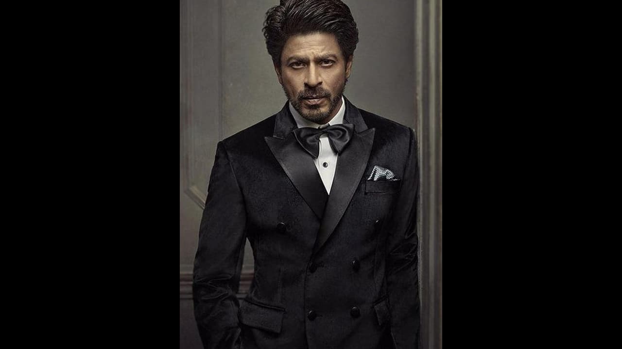 షారుఖ్ ఖాన్ కు బెదిరింపులు, వై కేటగిరి భద్రత కలిపించిన ప్రభుత్వం, బాద్ షా ను బెదిరించింది ఎవరు...? 