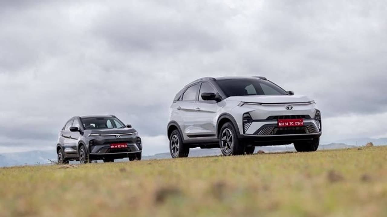 വമ്പൻ വിലക്കുറവിൽ ടാറ്റ ഇലക്ട്രിക്ക് കാറുകൾ