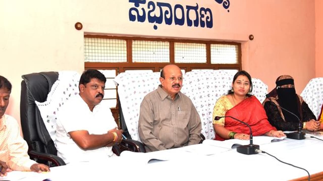 ಪೊಲೀಸರು ಕಾನೂನು ಸುವ್ಯವಸ್ಥೆ ಕಾಪಾಡಲು ಬಿಗಿ ಕ್ರಮ ಕೈಗೊಳ್ಳಿ: ಟಿಬಿಜೆ