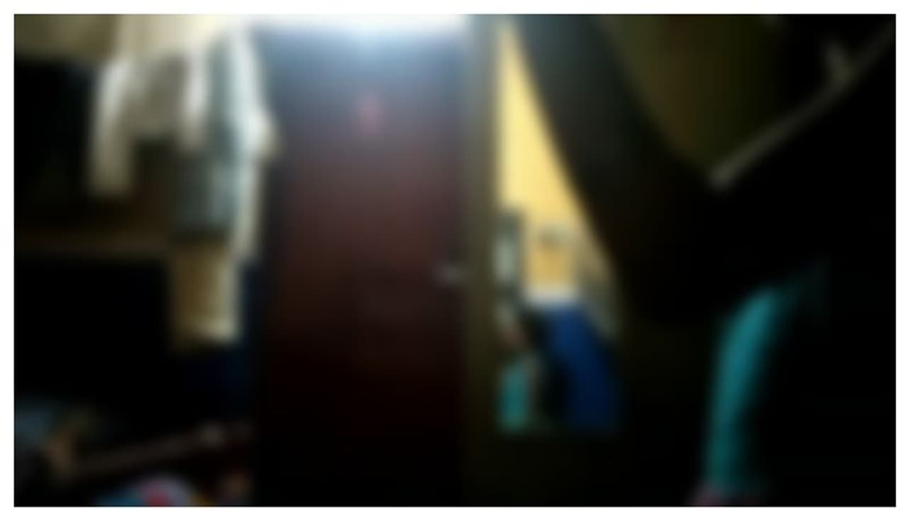 പാടുന്നതിനിടെ കരോക്കെ മൈക്ക് പൊട്ടിത്തെറിച്ചു; 6വയസുകാരിക്ക് പരിക്ക്