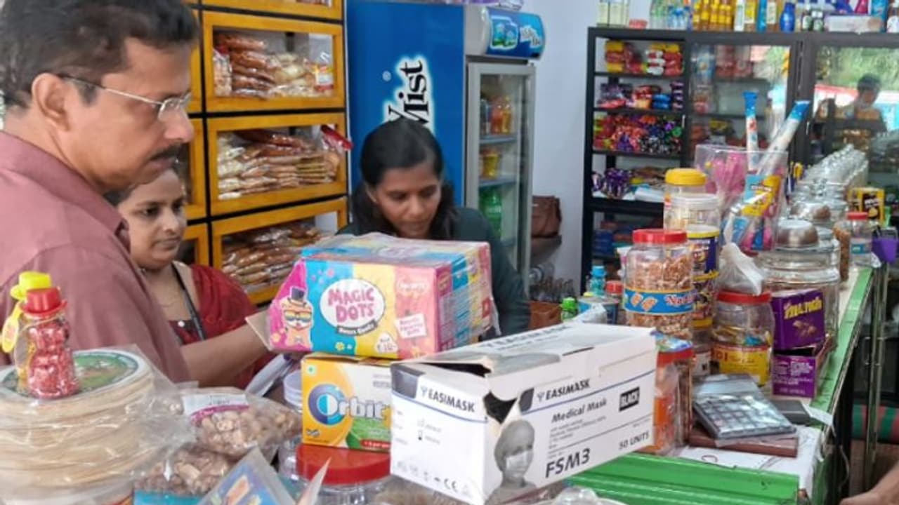  സമയം കൊടുത്തു, മൈൻഡ് ചെയ്തില്ല, നടപടിയല്ലാതെ വഴിയില്ല, ഇന്ന് അടച്ചുപൂട്ടിയത് 459 സ്ഥാപനങ്ങൾ, മുന്നറിയിപ്പ്!