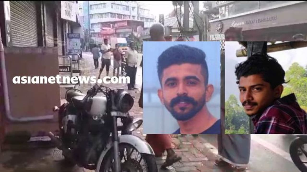 തിരുവല്ലയിൽ ബൈക്ക് മതിലിലിടിച്ച് 2 യുവാക്കൾ മരിച്ചു, ഒരാൾക്ക് ഗുരുതര പരിക്ക്