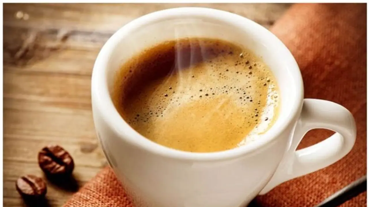 ഭക്ഷണത്തിനൊപ്പമോ അതിന് തൊട്ടുപിന്നാലെയോ ചായയോ കാപ്പിയോ കഴിക്കരുത്; കാരണം....