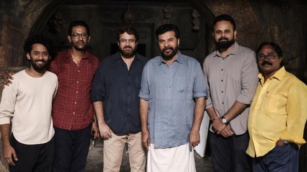 കാത്തിരിക്കാം മമ്മൂട്ടിയുടെ വിസ്‍മയ പ്രകടനത്തിന്; 31 ദിവസം കൊണ്ട് 'ഭ്രമയുഗ'ത്തിന് പാക്കപ്പ്