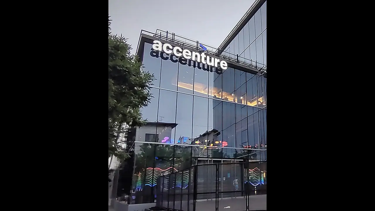 ಆಕ್ಸೆಂಚರ್ ಉದ್ಯೋಗಿಗಳಿಗೆ ಬ್ಯಾಡ್ ನ್ಯೂಸ್‌: ವೇತನ ಹೆಚ್ಚಳ ಬಡ್ತಿ ತಡೆ ಹಿಡಿದ ಸಂಸ್ಥೆ