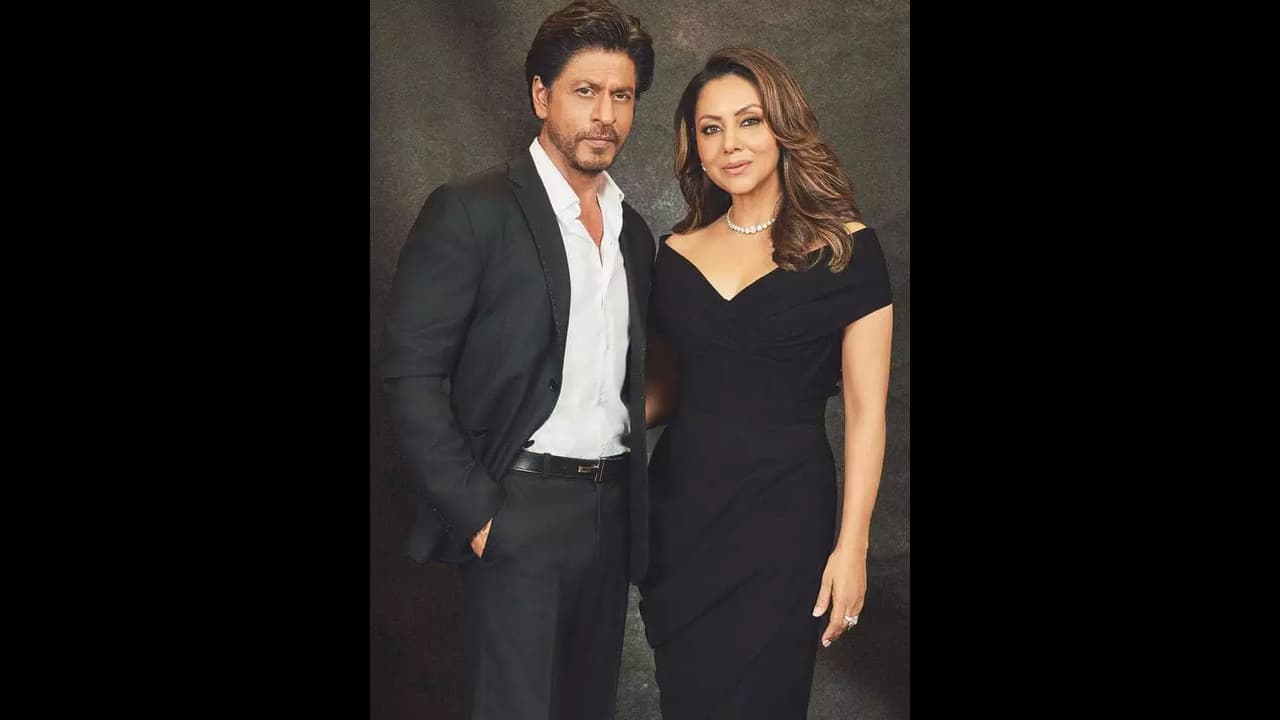 ಮದ್ವೆ ಅಂದ್ರೆ ಸುಮ್ನೆನಾ: 32 ವರ್ಷಗಳ ನಂತರವೂ ಪತ್ನಿ ರೂಲ್ಸ್‌ನ ಚಾಚುತಪ್ಪದೇ ಪಾಲಿಸ್ತಾರೆ ನಟ ಶಾರುಖ್ ಖಾನ್