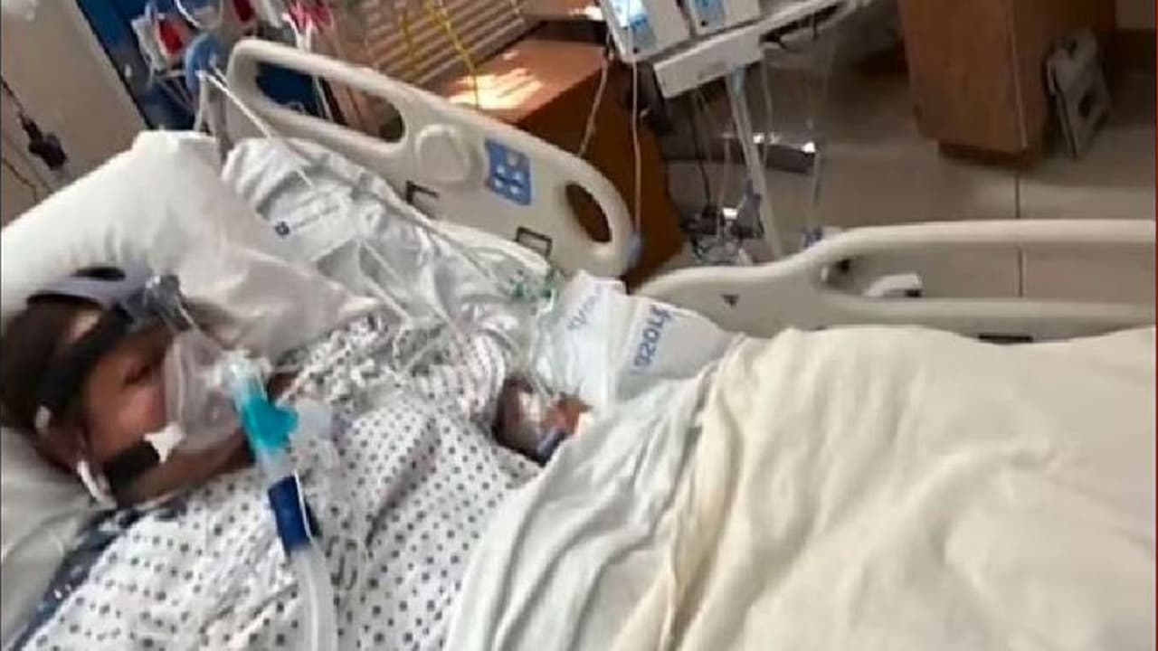 ರುಚಿ ನೋಡೋ ನೆಪದಲ್ಲಿ ಅರೆಬೆಂದ ಆಹಾರ ತಿನ್ನುವ ಮುನ್ನ ಜೋಪಾನ: ದೇಹದ ಸ್ವಾಧೀನವನ್ನೇ ಕಳೆದುಕೊಂಡ ಮಹಿಳೆ ರುಚಿ ನೋಡೋ ನೆಪದಲ್ಲಿ ಅರೆಬೆಂದ ಆಹಾರ ತಿನ್ನುವ ಮುನ್ನ ಜೋಪಾನ: ದೇಹದ ಸ್ವಾಧೀನವನ್ನೇ ಕಳೆದುಕೊಂಡ ಮಹಿಳೆ