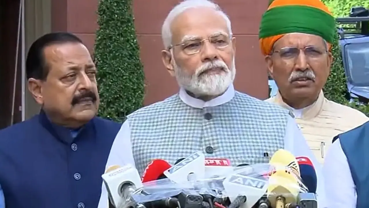 ಸಂಸತ್‌ ಅಧಿವೇಶನಕ್ಕೂ ಮುನ್ನ ವಿಪಕ್ಷಗಳಿಗೆ ಮೋದಿ ಟಾಂಗ್‌, 'ಎದೆ ಬಡಿದುಕೊಂಡು ಅಳೋಕೆ ಸಾಕಷ್ಟು ಸಮಯವಿದೆ'