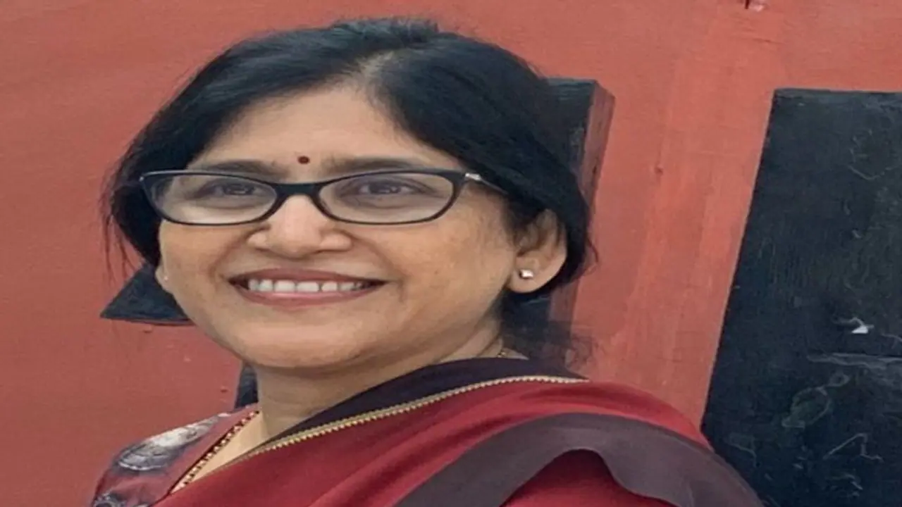 హీరో నాగార్జున సోదరి నాగ సుశీలపై పోలీసు కేసు.. వివరాలు ఇవే.. హీరో నాగార్జున సోదరి నాగ సుశీలపై పోలీసు కేసు.. వివరాలు ఇవే..