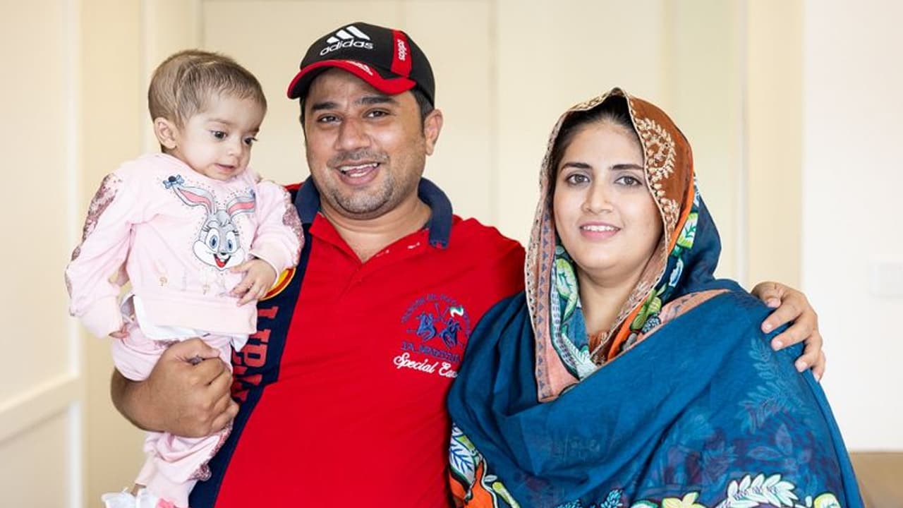 ಅಪರೂಪದ ಆಸ್ಟಿಯೋಪೋರೋಸಿಸ್ ಕಾಯಿಲೆಯಿಂದ ಬಳಲುತ್ತಿದ್ದ ಪಾಕಿಸ್ತಾನದ ಶಿಶುವನ್ನು ಗುಣಪಡಿಸಿದ ವೈದ್ಯರು! ಅಪರೂಪದ ಆಸ್ಟಿಯೋಪೋರೋಸಿಸ್ ಕಾಯಿಲೆಯಿಂದ ಬಳಲುತ್ತಿದ್ದ ಪಾಕಿಸ್ತಾನದ ಶಿಶುವನ್ನು ಗುಣಪಡಿಸಿದ ವೈದ್ಯರು!