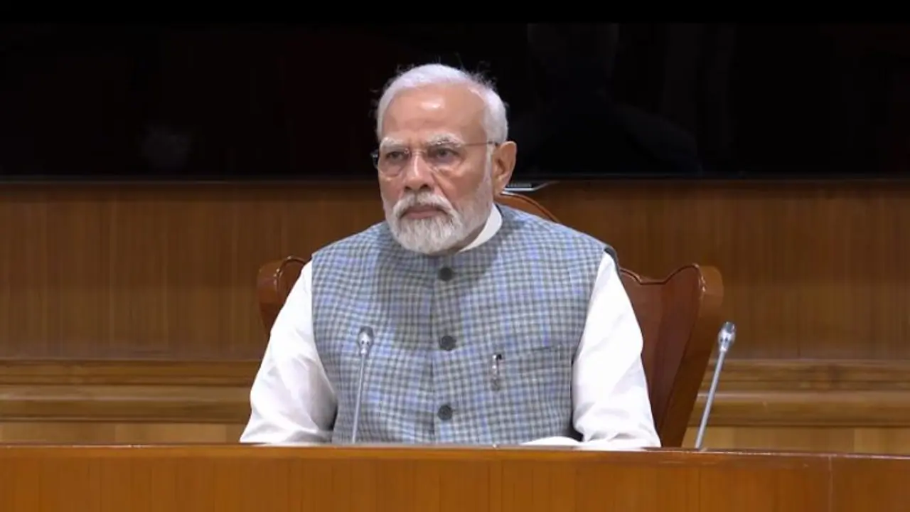 Women's Reservation Bill: பெண்களுக்கு 33% இட ஒதுக்கீடு மசோதா! மத்திய அமைச்சரவைக் கூட்டத்தில் ஒப்புதல்! Women's Reservation Bill: பெண்களுக்கு 33% இட ஒதுக்கீடு மசோதா! மத்திய அமைச்சரவைக் கூட்டத்தில் ஒப்புதல்!