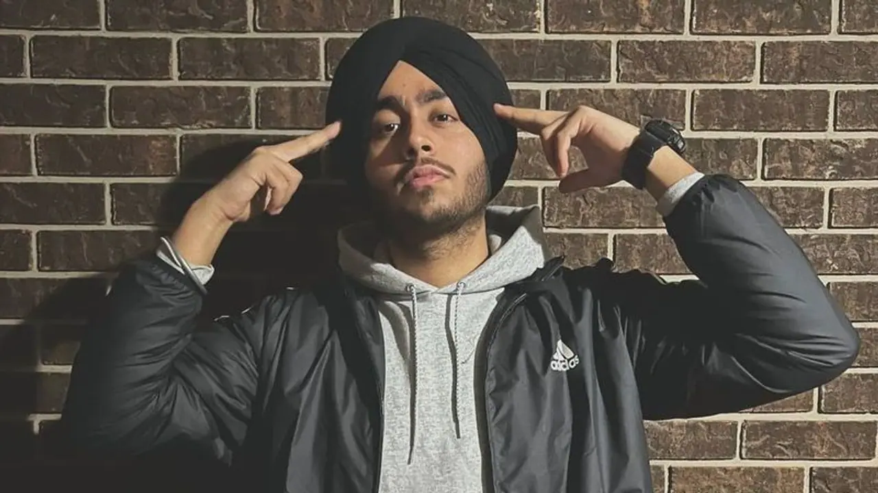 సింగర్ శుభ్ దేశ భక్తిని నిరూపించుకోవాల్సిన అవసరం లేదు హర్ సిమ్రత్ బాదల్ సింగర్ శుభ్ దేశ భక్తిని నిరూపించుకోవాల్సిన అవసరం లేదు హర్ సిమ్రత్ బాదల్