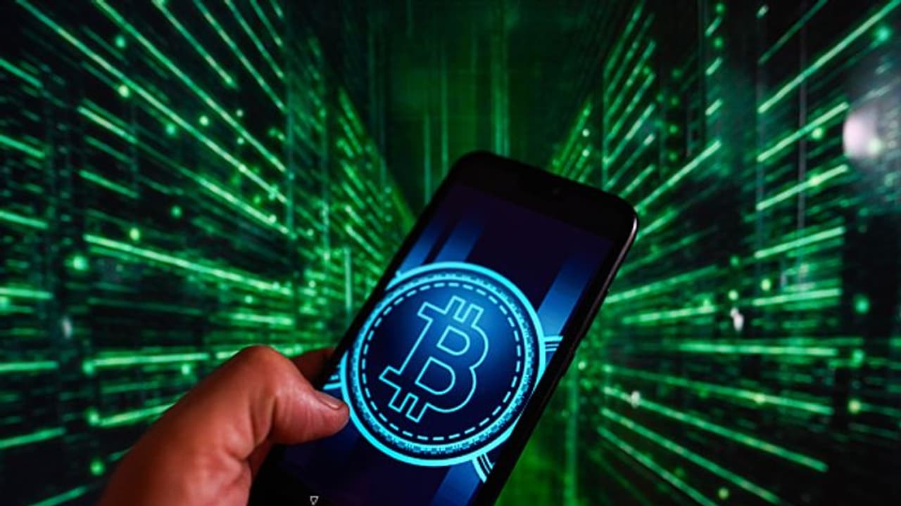 ക്രിപ്‌റ്റോകറൻസി നിക്ഷേപം; 22 കാരനായ ഗൂഗിൾ ടെക്കിക്ക് 65 ലക്ഷം രൂപ നഷ്ടമായി !