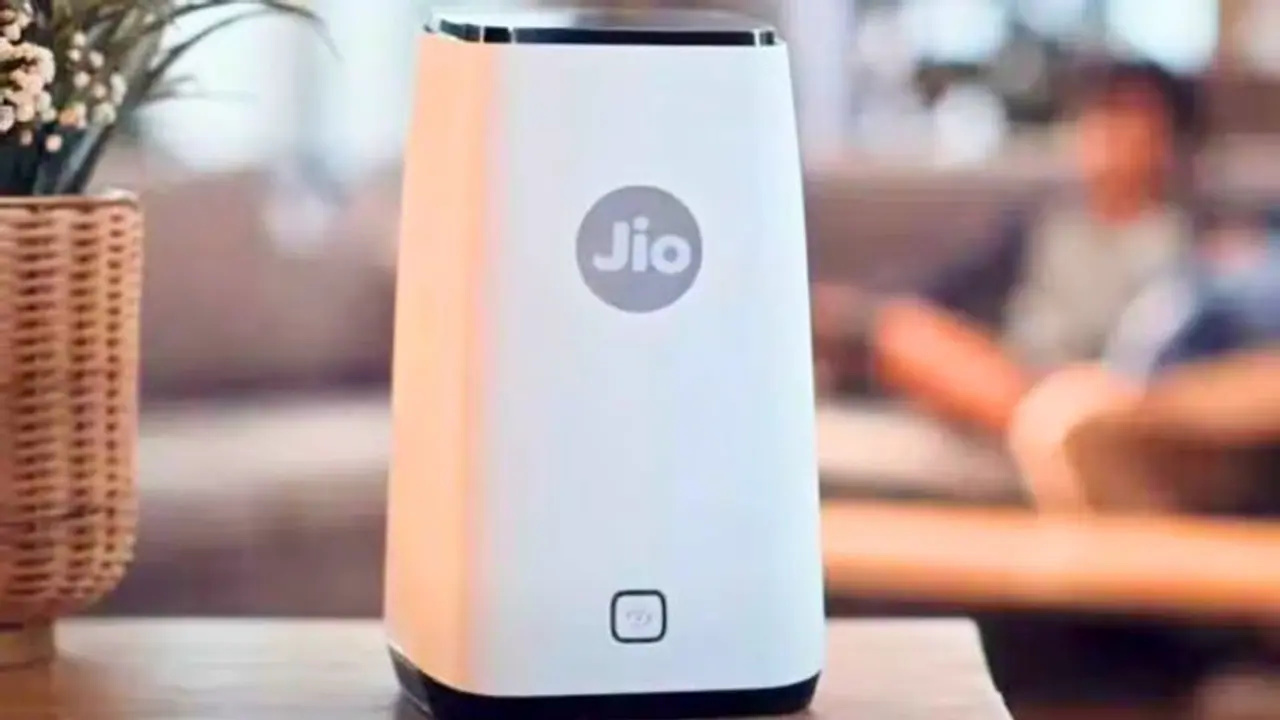 1 Gbps ஸ்பீட் இன்டர்நெட்.. 14 ஓடிடி இலவசம் அசர வைக்கும் ஜியோ ஏர் ஃபைபர் எவ்வளவு தெரியுமா.? 1 Gbps ஸ்பீட் இன்டர்நெட்.. 14 ஓடிடி இலவசம் அசர வைக்கும் ஜியோ ஏர் ஃபைபர் எவ்வளவு தெரியுமா.?