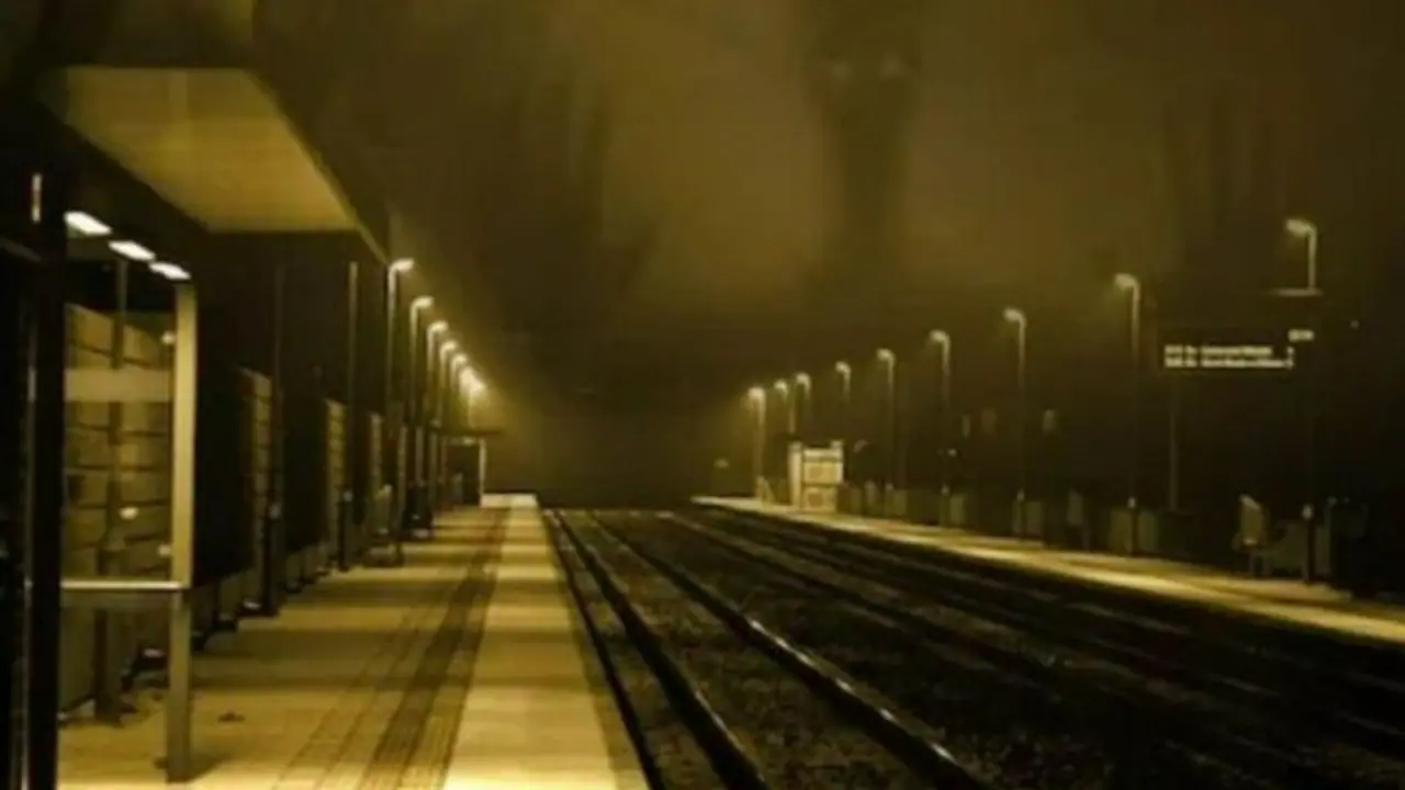 ಈ ರೈಲು ನಿಲ್ದಾಣದಲ್ಲಿ ವರ್ಷದ 15 ದಿನ ಮಾತ್ರ ಟ್ರೈನ್ ನಿಲುಗಡೆ, ಇನ್ನುಳಿದ ದಿನ ಹಾಳುಕೊಂಪೆ!