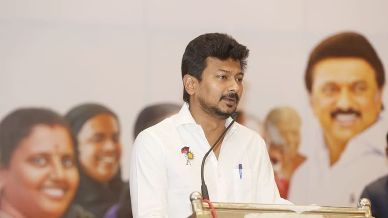 'సనాతన ధర్మాన్ని నాశనం చేస్తేనే... ' : మరోసారి విషం చిమ్మిన ఉదయనిధి  
