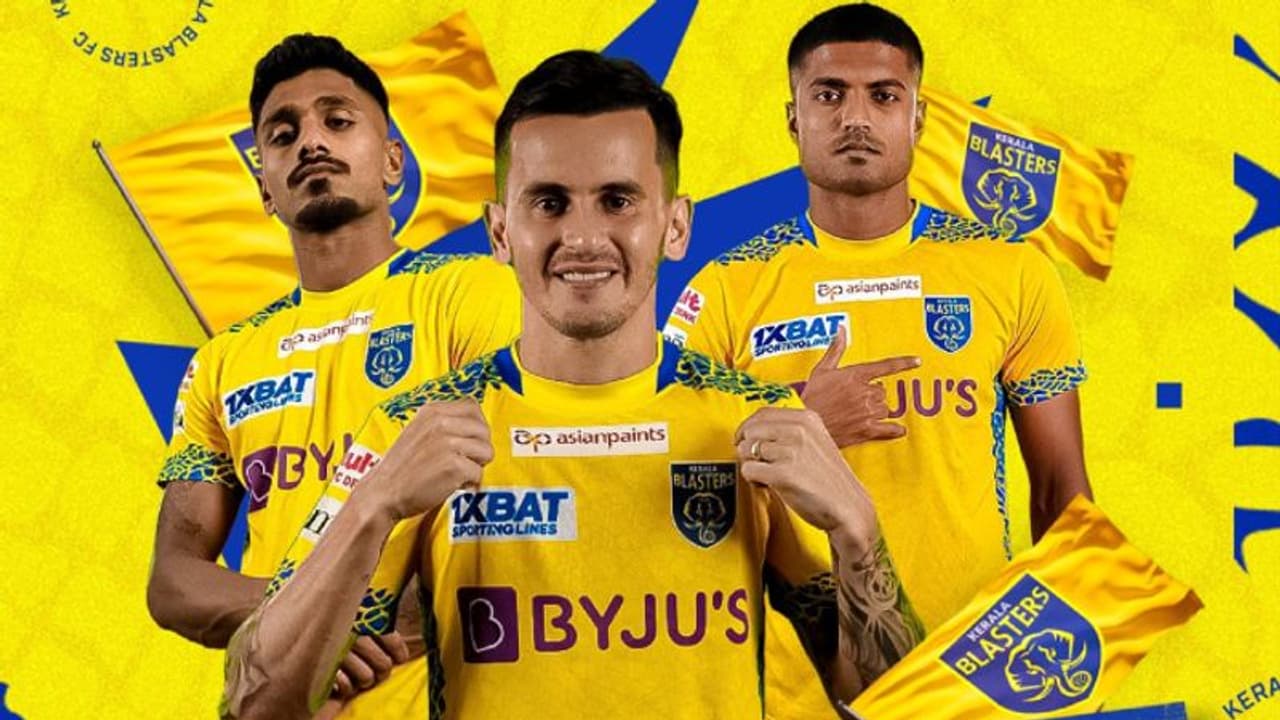 ഒന്നും മറന്നിട്ടില്ല കൊമ്പന്മാര്, കേരളാ ബ്ലാസ്റ്റേഴ്സ് ഇന്ന് ബെംഗളൂരുവിനെതിരെ; ഐഎസ്എല്ലിന് ഇന്ന് കിക്കോഫ് ഒന്നും മറന്നിട്ടില്ല കൊമ്പന്മാര്, കേരളാ ബ്ലാസ്റ്റേഴ്സ് ഇന്ന് ബെംഗളൂരുവിനെതിരെ; ഐഎസ്എല്ലിന് ഇന്ന് കിക്കോഫ്