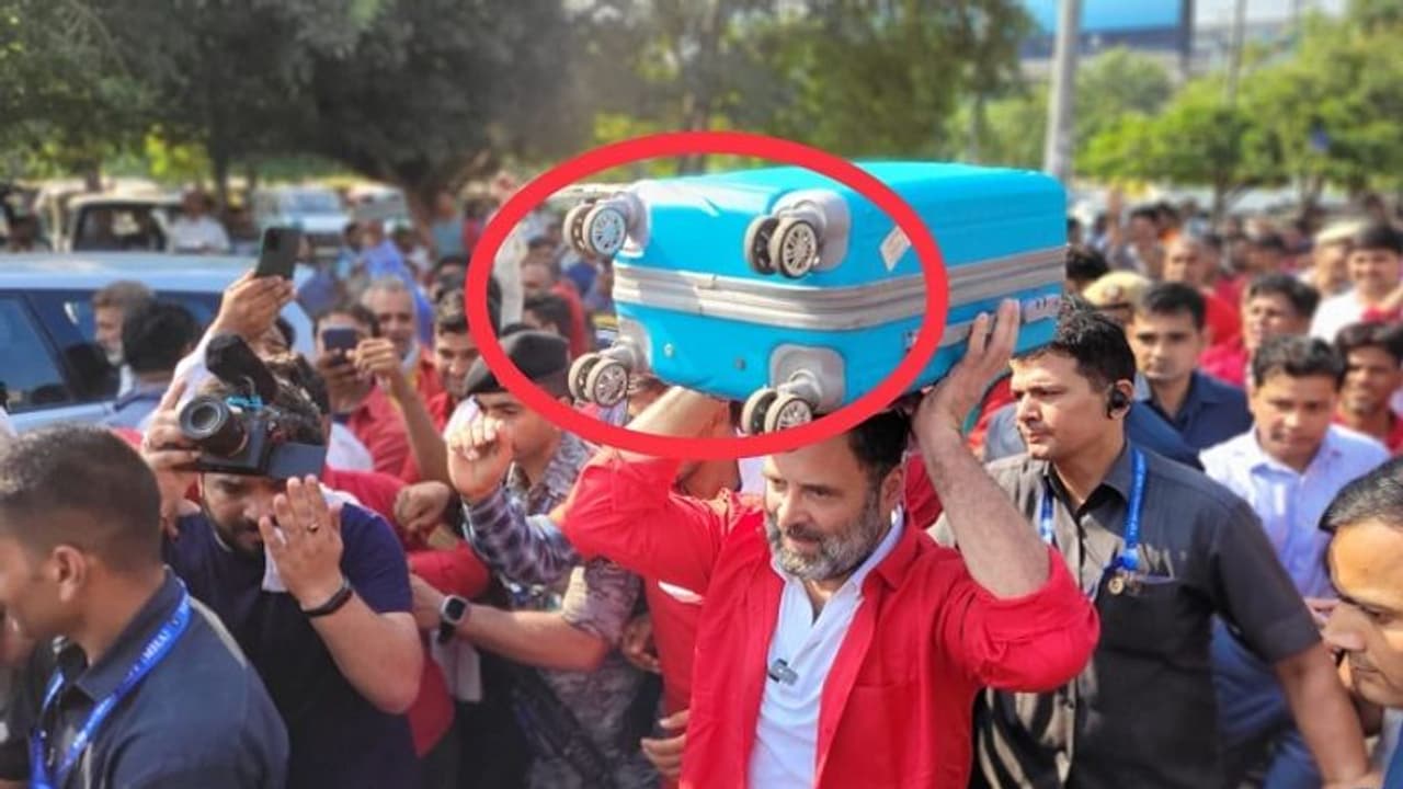 ಚಕ್ರವಿದ್ದರೂ ನಾಟಕ ಮಾಡಿದ್ದೇಕೆ? ಸೂಟ್‌ಕೇಸ್ ಹೊತ್ತು ಕೂಲಿಯಾದ ರಾಹುಲ್ ಗಾಂಧಿ ಟ್ರೋಲ್!