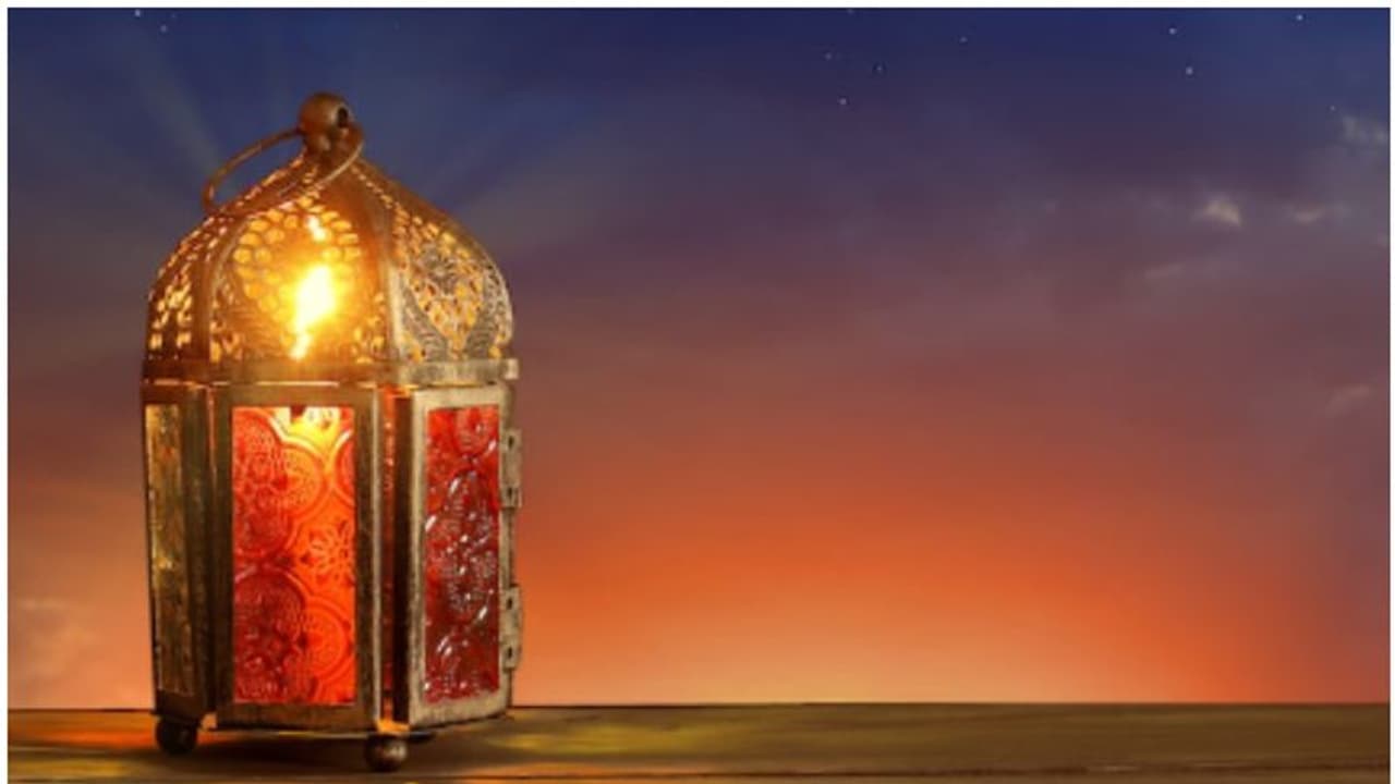 നബിദിനം; ആകെ മൂന്ന് ദിവസം അവധി ലഭിക്കും, അറിയിച്ച് അധികൃതര് നബിദിനം; ആകെ മൂന്ന് ദിവസം അവധി ലഭിക്കും, അറിയിച്ച് അധികൃതര്