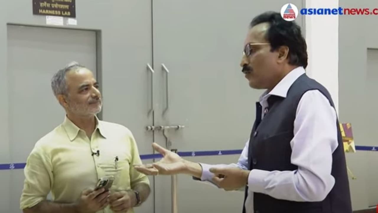 'രാജ്യത്തെ ഏറ്റവും മികച്ച പ്രതിഭകളെ നമുക്ക് ലഭിക്കുന്നുണ്ടോ?' ഉത്തരം പറഞ്ഞ് ഐഎസ്ആർഒ ചെയർമാൻ 'രാജ്യത്തെ ഏറ്റവും മികച്ച പ്രതിഭകളെ നമുക്ക് ലഭിക്കുന്നുണ്ടോ?' ഉത്തരം പറഞ്ഞ് ഐഎസ്ആർഒ ചെയർമാൻ