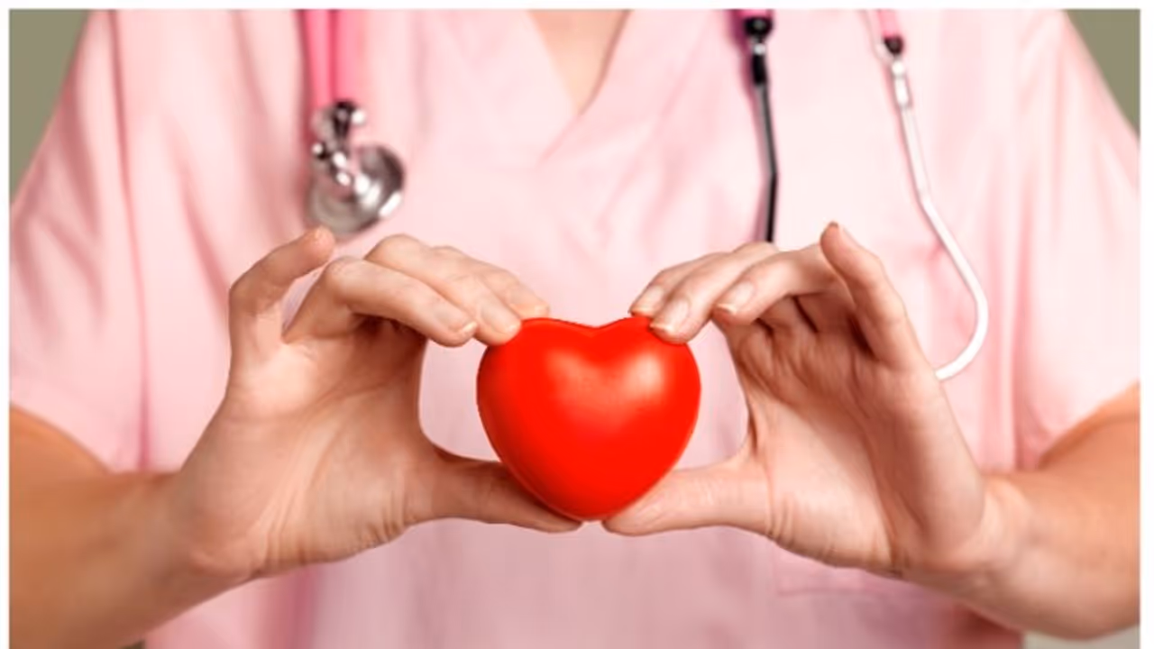 ഹൃദ്രോഗം നേരത്തെ കണ്ടെത്തി ചികിത്സിക്കാം, അപകട സാധ്യതകൾ പ്രതിരോധിക്കാം; സംസ്ഥാനതല കാമ്പയിനുമായി ആരോഗ്യ വകുപ്പ്