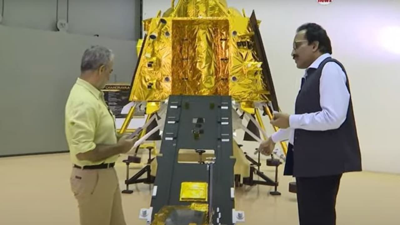  'ഇന്ത്യയിൽ വികസിപ്പിച്ച ഉപകരണത്തിൽ നാസയ്ക്ക് അതീവ താൽപര്യം'; കൗതുകകരമായ സംഭവം വിശദീകരിച്ച് ഐഎസ്ആർഒ ചെയർമാൻ