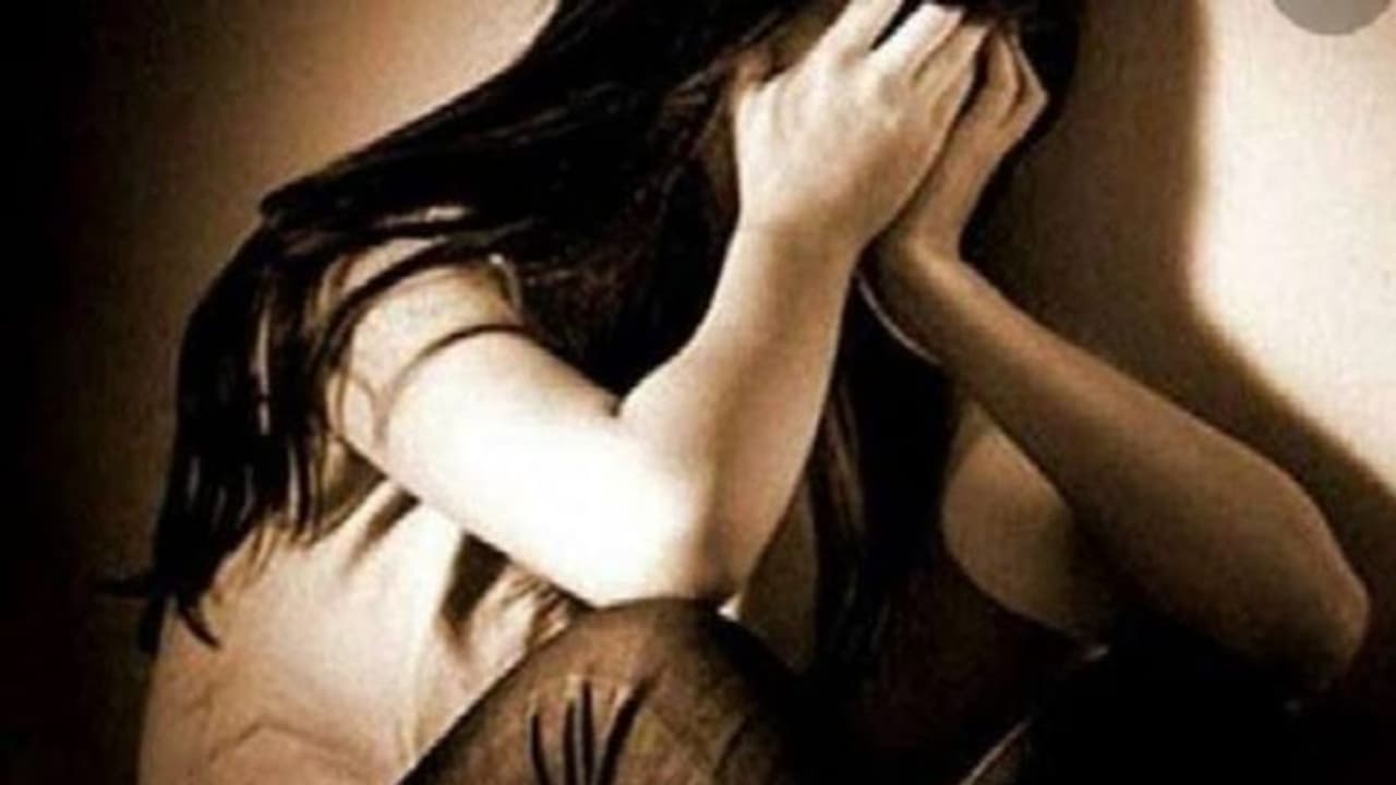 മതമാറ്റത്തിനും ക്രൂര പീഡനത്തിനുമിരയായെന്ന് വെളിപ്പെടുത്തല്‍, യുവതിയുടെ പരാതിയില്‍ ടെക്കി അറസ്റ്റില്‍