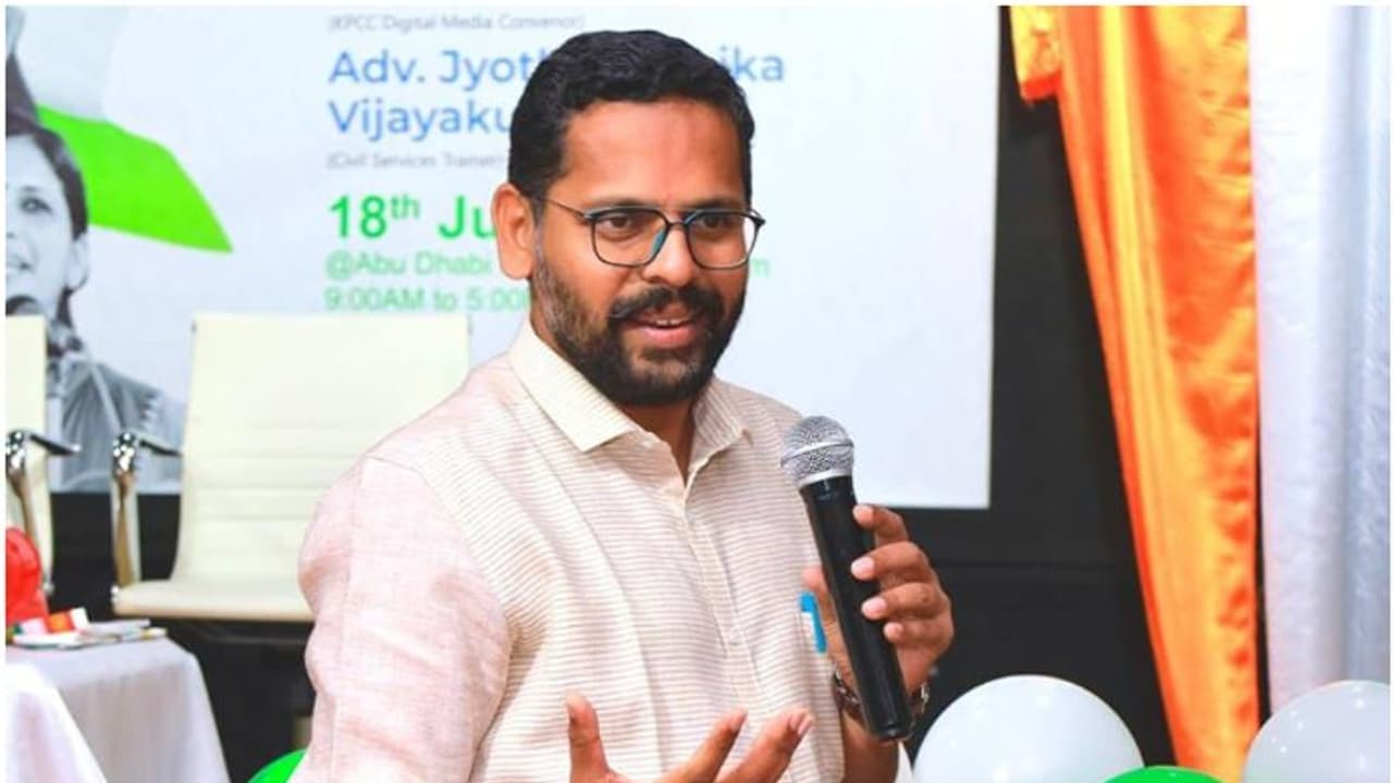 'ഞങ്ങളുടെ പെൺകുട്ടികളെ അപമാനിച്ചിട്ട് വീണ്ടും മെക്കിട്ട് കേറരുത്'; ലെെംഗികാധിക്ഷേപം ഹീന പ്രവൃത്തിയെന്നും സരിൻ 'ഞങ്ങളുടെ പെൺകുട്ടികളെ അപമാനിച്ചിട്ട് വീണ്ടും മെക്കിട്ട് കേറരുത്'; ലെെംഗികാധിക്ഷേപം ഹീന പ്രവൃത്തിയെന്നും സരിൻ