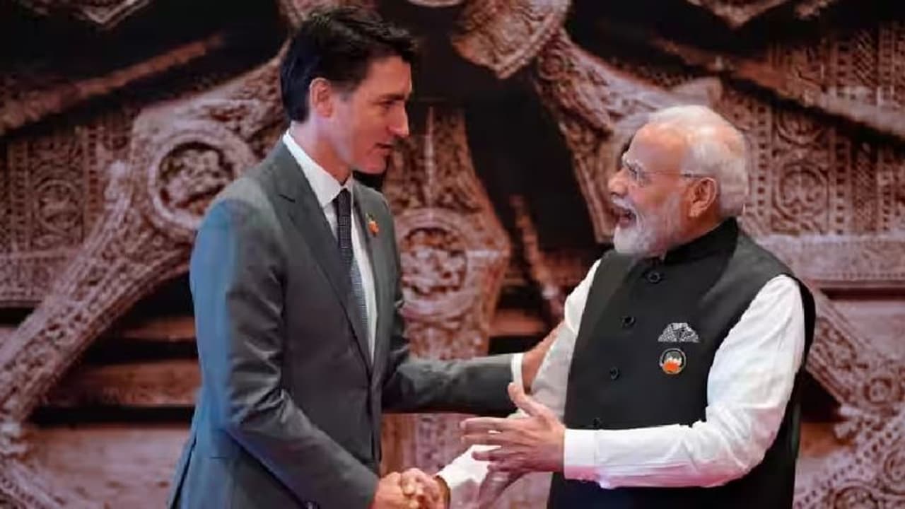 'വളരുന്ന സാമ്പത്തിക ശക്തിയാണ് ഇന്ത്യ, വികസന നയങ്ങളിൽ ഒന്നിച്ച് നീങ്ങും'; നിലപാട് മയപ്പെടുത്തി കാനഡ 'വളരുന്ന സാമ്പത്തിക ശക്തിയാണ് ഇന്ത്യ, വികസന നയങ്ങളിൽ ഒന്നിച്ച് നീങ്ങും'; നിലപാട് മയപ്പെടുത്തി കാനഡ