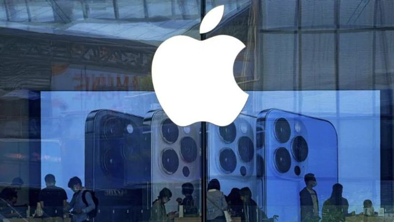 Apple on hacking claims: We do not attribute threat notifications to any specific state-sponsored attacker