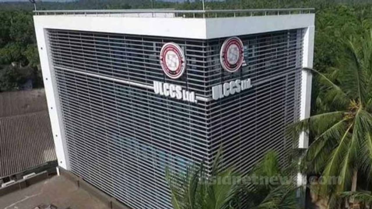 ഊരാളുങ്കല് സൊസൈറ്റിയുടെ 82 ശതമാനം ഓഹരികളും സംസ്ഥാന സർക്കാരിന്റേത്: സുപ്രീം കോടതിയിൽ സത്യവാങ്മൂലം ഊരാളുങ്കല് സൊസൈറ്റിയുടെ 82 ശതമാനം ഓഹരികളും സംസ്ഥാന സർക്കാരിന്റേത്: സുപ്രീം കോടതിയിൽ സത്യവാങ്മൂലം