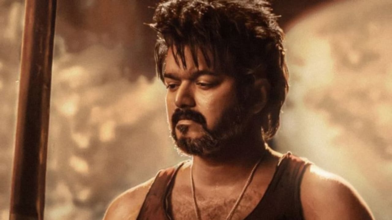 ജയിലറിനെ മറികടന്ന് ലിയോ, ബുക്കിംഗ് കളക്ഷനില് റെക്കോര്ഡ്, ഒന്നാം സ്ഥാനത്ത് ഇതിഹാസ ചിത്രം ജയിലറിനെ മറികടന്ന് ലിയോ, ബുക്കിംഗ് കളക്ഷനില് റെക്കോര്ഡ്, ഒന്നാം സ്ഥാനത്ത് ഇതിഹാസ ചിത്രം