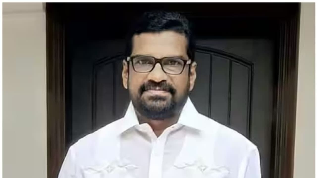 വരവിൽ കവിഞ്ഞ സ്വത്ത് സമ്പാദിച്ചെന്ന പരാതി; പത്തനംതിട്ട ജില്ല സെക്രട്ടറിയോട് വിശദീകരണം തേടാൻ സിപിഐ