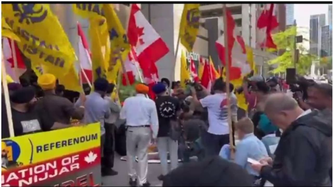 കാനഡയിലെ ഇന്ത്യൻ എംബസികൾക്ക് മുന്നിൽ ഖാലിസ്ഥാൻവാദി സംഘടനകളുടെ പ്രതിഷേധം