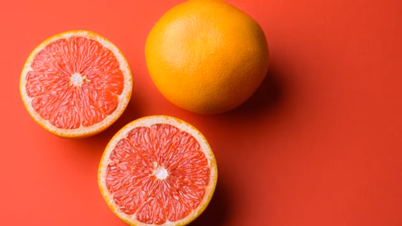 പതിവായി ഗ്രേപ്പ് ഫ്രൂട്ട് കഴിക്കൂ; അറിയാം ഈ ആരോഗ്യ ഗുണങ്ങള്... പതിവായി ഗ്രേപ്പ് ഫ്രൂട്ട് കഴിക്കൂ; അറിയാം ഈ ആരോഗ്യ ഗുണങ്ങള്...