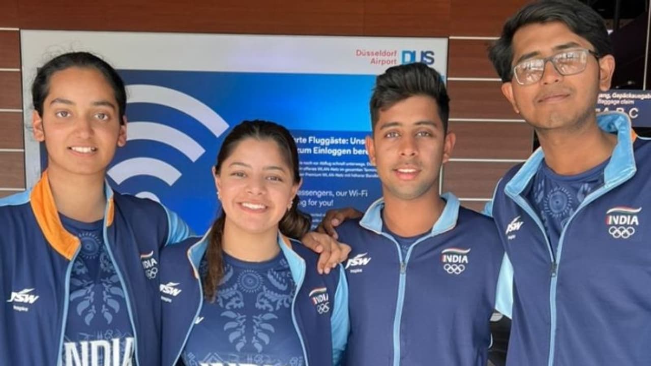 ഏഷ്യന് ഗെയിംസ്: ചൈനയെ മറികടന്ന് അശ്വാഭ്യാസത്തിൽ ഇന്ത്യക്ക് ചരിത്ര സ്വർണം, മെഡൽപട്ടികയിൽ ഇന്ത്യ ആറാമത് ഏഷ്യന് ഗെയിംസ്: ചൈനയെ മറികടന്ന് അശ്വാഭ്യാസത്തിൽ ഇന്ത്യക്ക് ചരിത്ര സ്വർണം, മെഡൽപട്ടികയിൽ ഇന്ത്യ ആറാമത്