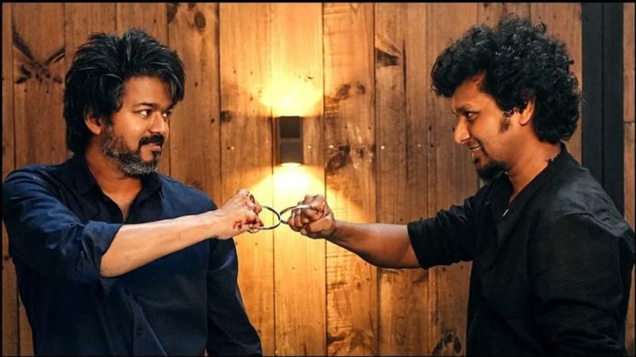 ஆடியோ லான்ச் விஷயத்தில் ரசிகர்களுக்கு ஐஸ் வைக்கும் தளபதி! சுட சுட வெளியான 'லியோ' செகண்ட் சிங்கிள் அப்டேட்! ஆடியோ லான்ச் விஷயத்தில் ரசிகர்களுக்கு ஐஸ் வைக்கும் தளபதி! சுட சுட வெளியான 'லியோ' செகண்ட் சிங்கிள் அப்டேட்!