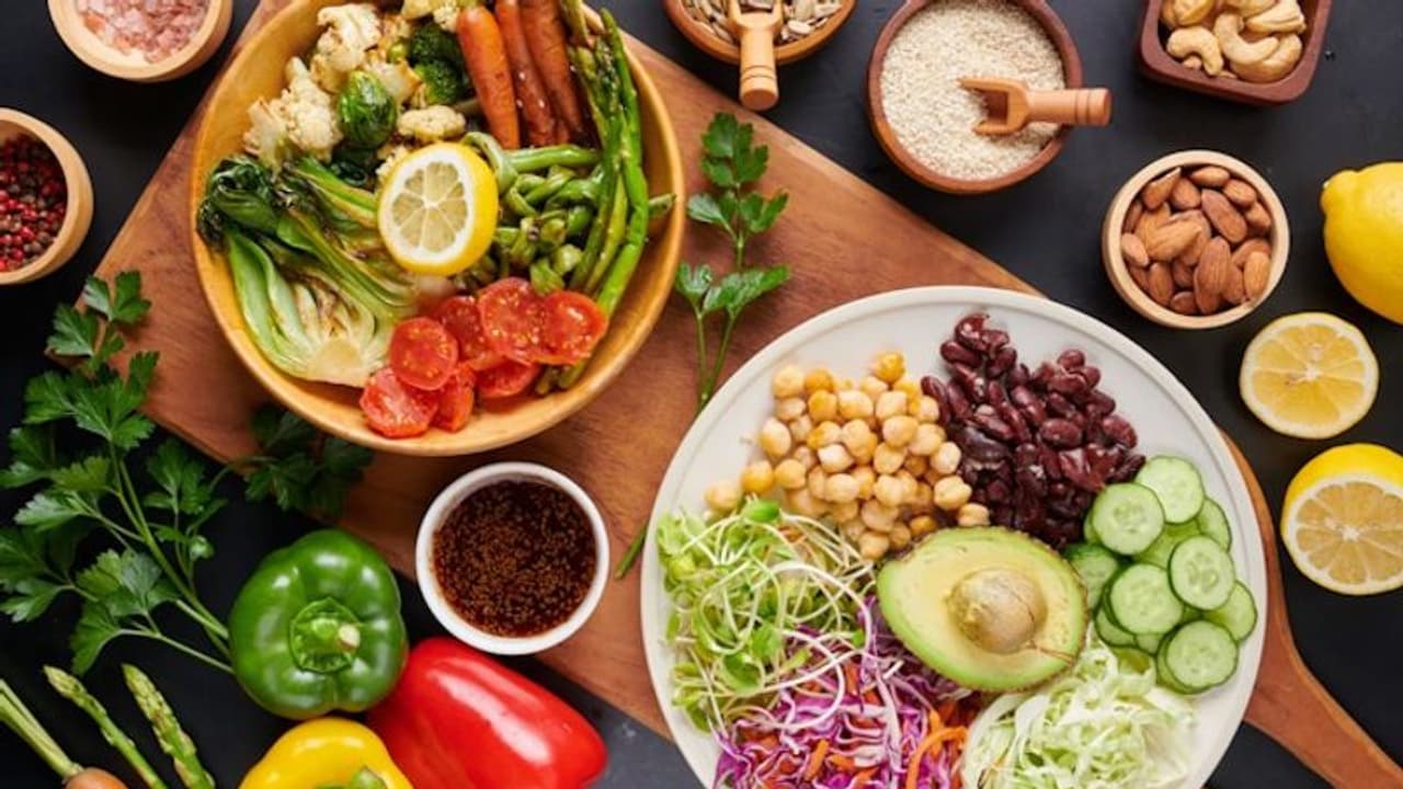 Food to Mood: How nutrition helps your mental well being Food to Mood: How nutrition helps your mental well being