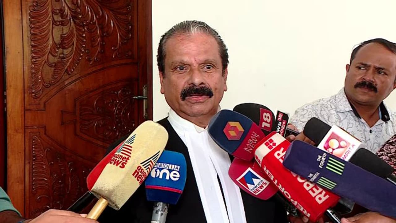 അട്ടപ്പാടി മധു കേസ്; 'വിവാദങ്ങള് മാനസിക ബുദ്ധിമുട്ടുണ്ടാക്കി', സ്പെഷ്യല് പ്രൊസിക്യൂട്ടര് സതീശന് പിന്മാറി അട്ടപ്പാടി മധു കേസ്; 'വിവാദങ്ങള് മാനസിക ബുദ്ധിമുട്ടുണ്ടാക്കി', സ്പെഷ്യല് പ്രൊസിക്യൂട്ടര് സതീശന് പിന്മാറി