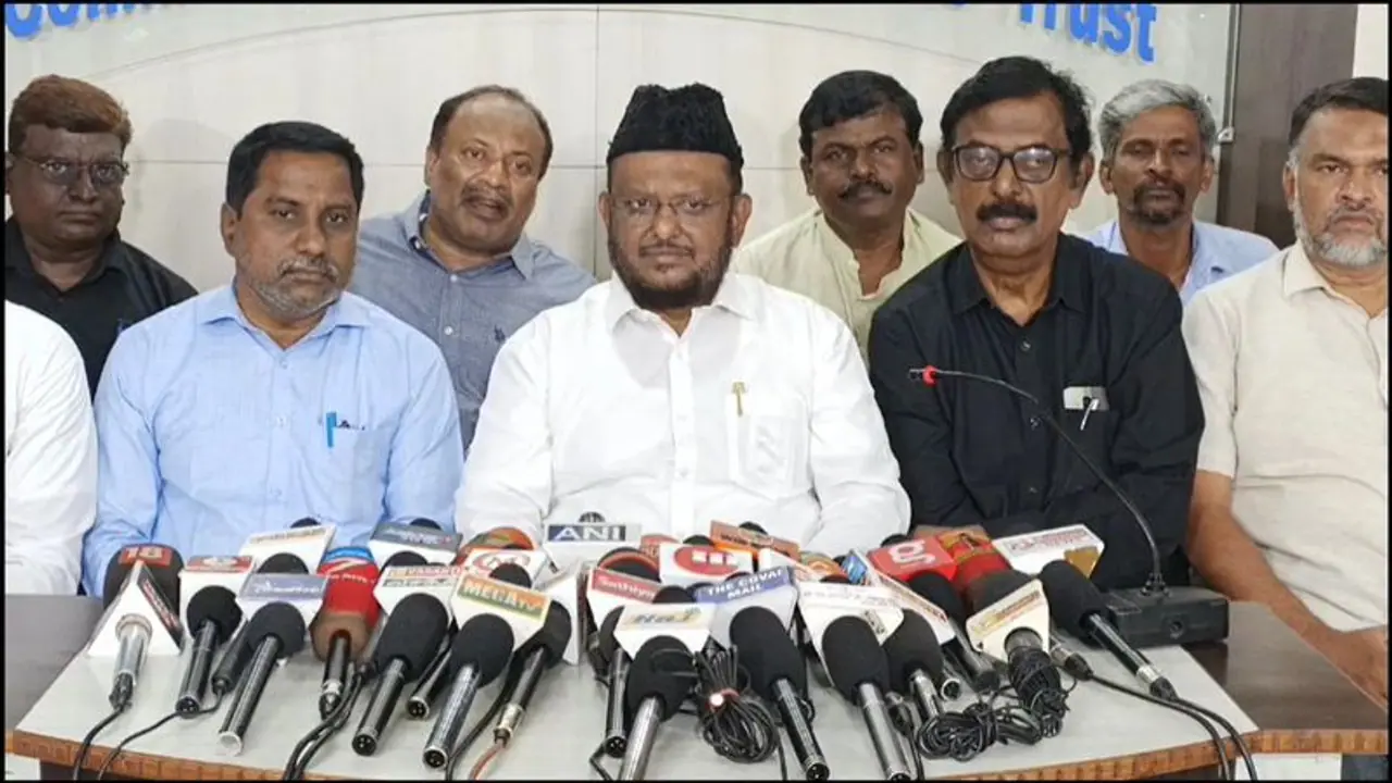 சோதனை என்ற பெயரில் இஸ்லாமியர்களை தீவிரவாதிகள் போல சித்தரிக்கின்றனர் ஜவாஹிருல்லா வேதனை சோதனை என்ற பெயரில் இஸ்லாமியர்களை தீவிரவாதிகள் போல சித்தரிக்கின்றனர் ஜவாஹிருல்லா வேதனை