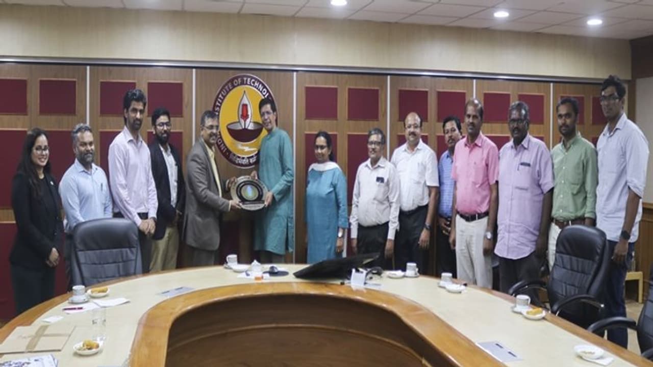 சென்னை ஐஐடி க்கு பிளாட்டினம் சான்றிதழ்!