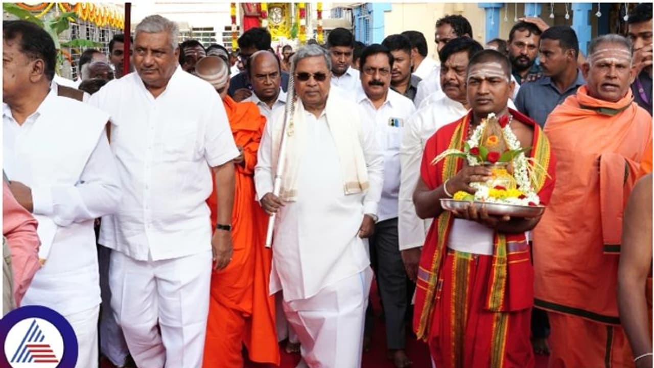 ಮಹದೇಶ್ವರ ಬೆಟ್ಟದಲ್ಲಿ ಮದ್ಯ ಸೇವಿಸಿದವರ ಮೇಲೆ ಕೇಸ್‌: ಸಿಎಂ ಸಿದ್ದರಾಮಯ್ಯ ಖಡಕ್‌ ವಾರ್ನಿಂಗ್