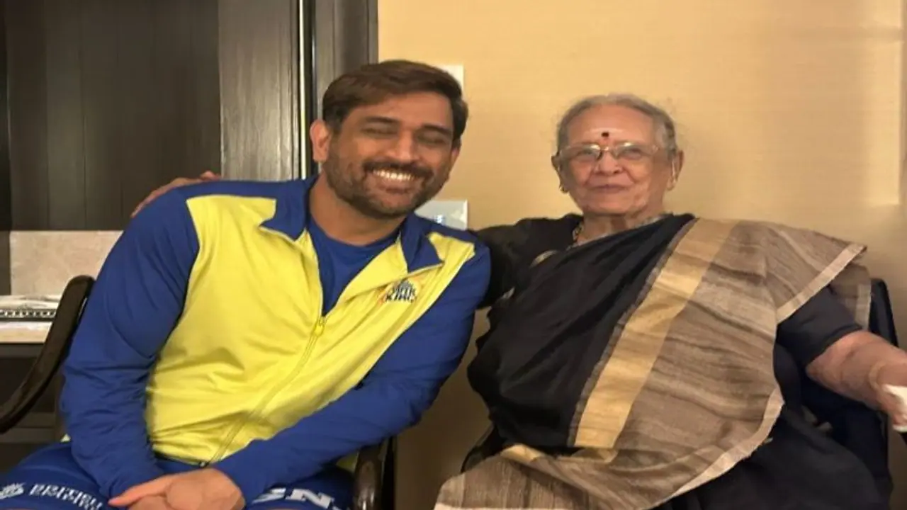 हाउस वाइफ से CEO तक का सफर, आखिर कौन है शीला सिंह ? जिनका Dhoni से है स्पेशल कनेक्शन 