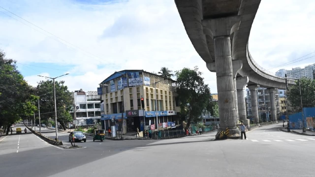 ಕರ್ನಾಟಕ ಬಂದ್‌ಗೆ ಬೆಂಗಳೂರಿನಲ್ಲಿ ಭಾರಿ ಸ್ಪಂದನೆ: ಜನರಿಂದ ಉತ್ತಮ ಪ್ರತಿಕ್ರಿಯೆ