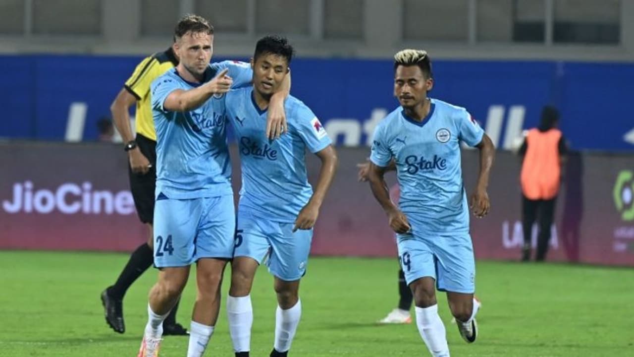 ISL 2023 24: Mumbai City FC's coach Des Buckingham praises players' character in 2 2 draw against Odisha FC ISL 2023 24: Mumbai City FC's coach Des Buckingham praises players' character in 2 2 draw against Odisha FC